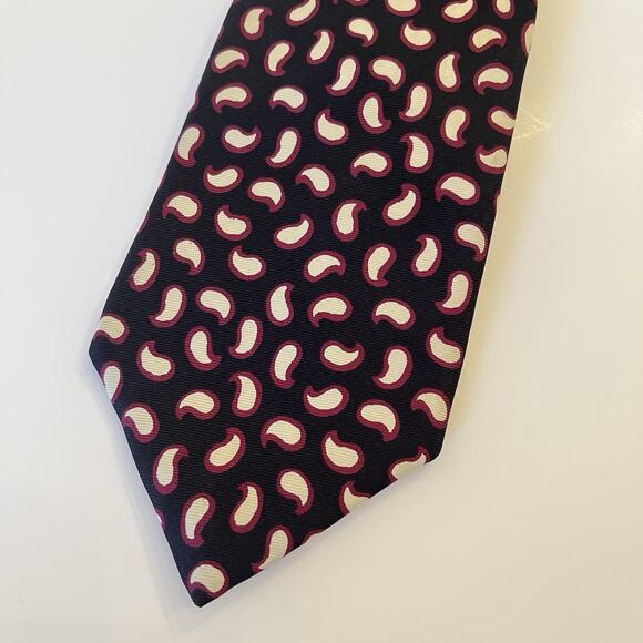 Liberty of London Silk Tie Mens 57.5x3.375 Foulard Repp Paisley Black Maroon USA - Picture 3 of 10